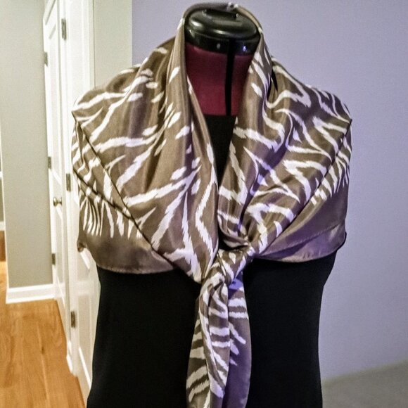 El Corte Ingles Taupe & White Square Silk Scarf - Picture 2 of 6